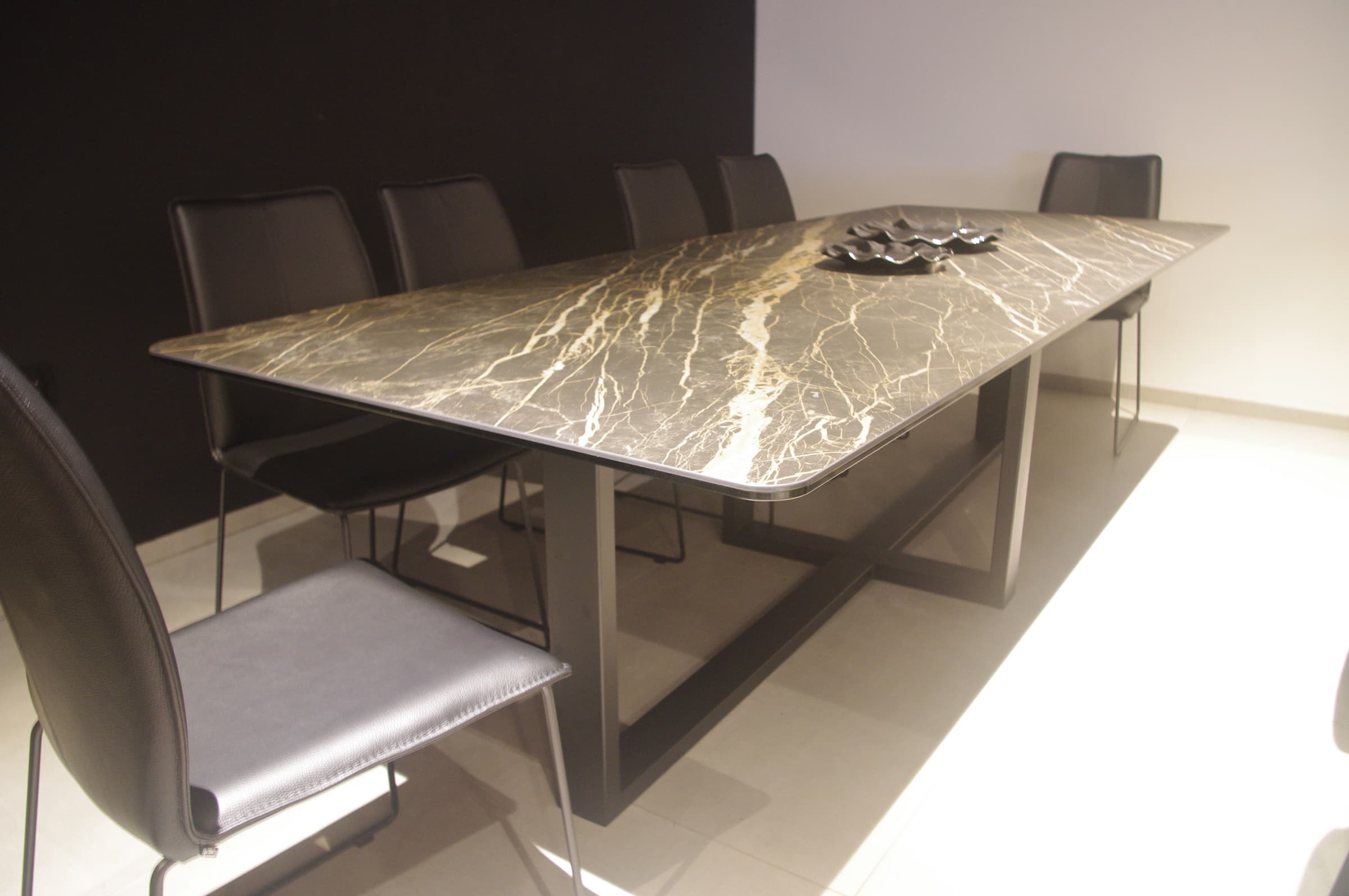 ST&Oacute;Ł LYON 280/110 cm R50 -10%  Noir Desire mat