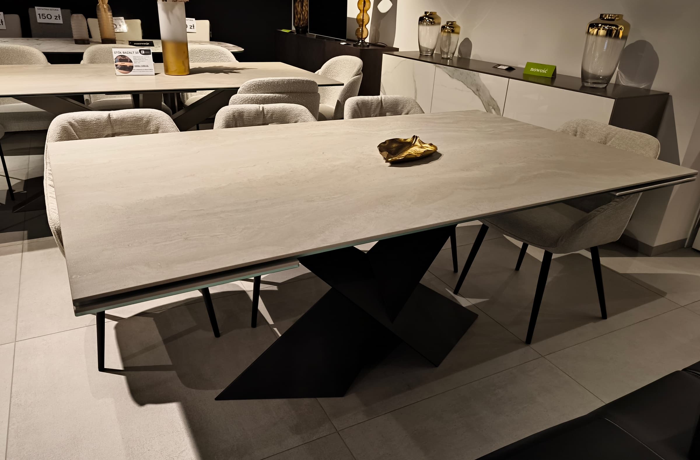 ST&Oacute;Ł A28 180/100 + 2 x 40 cm Travertine Pearl