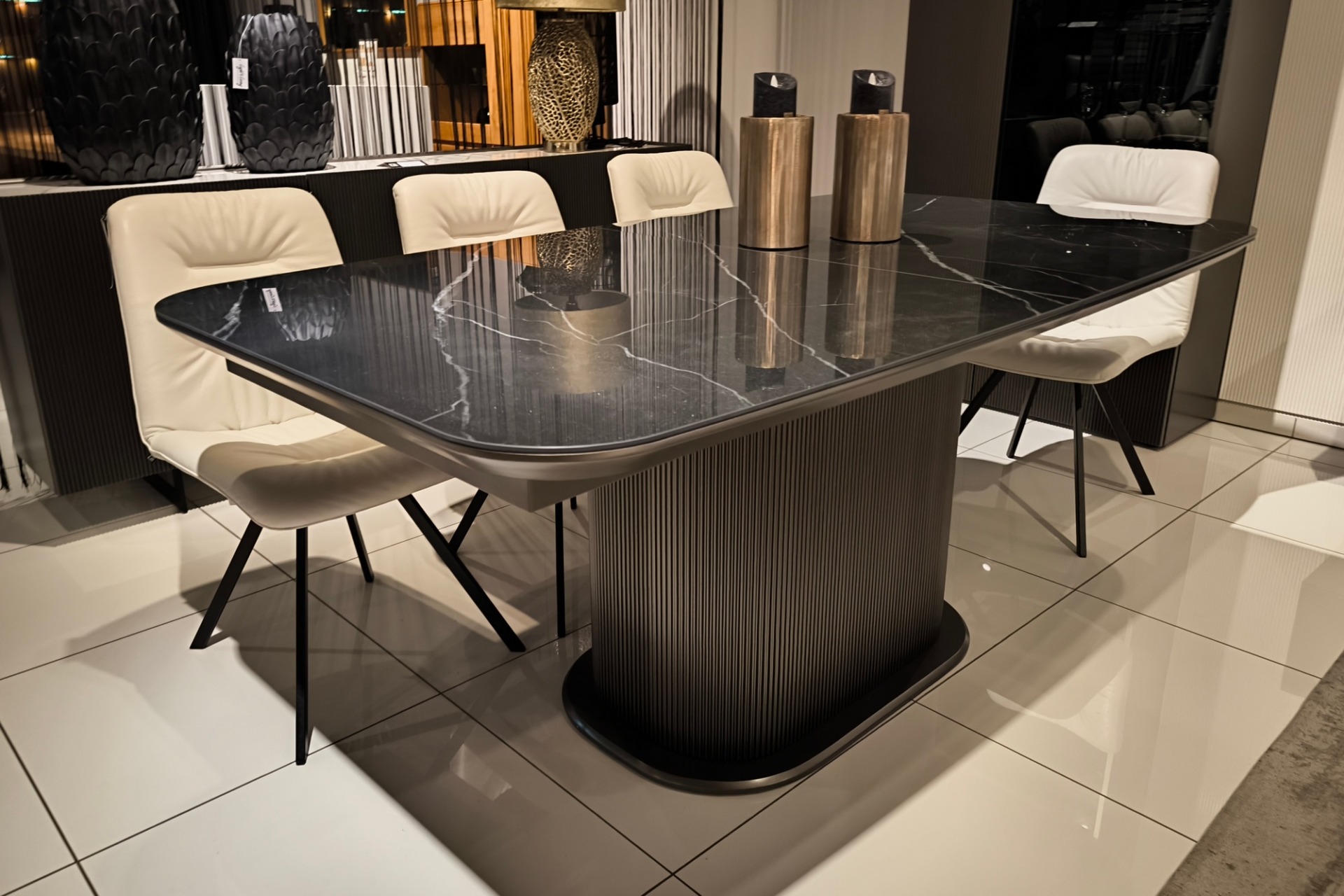 ST&Oacute;Ł SINGAPUR 180/100+2&times;40 cm CALACATTA BLACK POŁYSK 8.190 zł