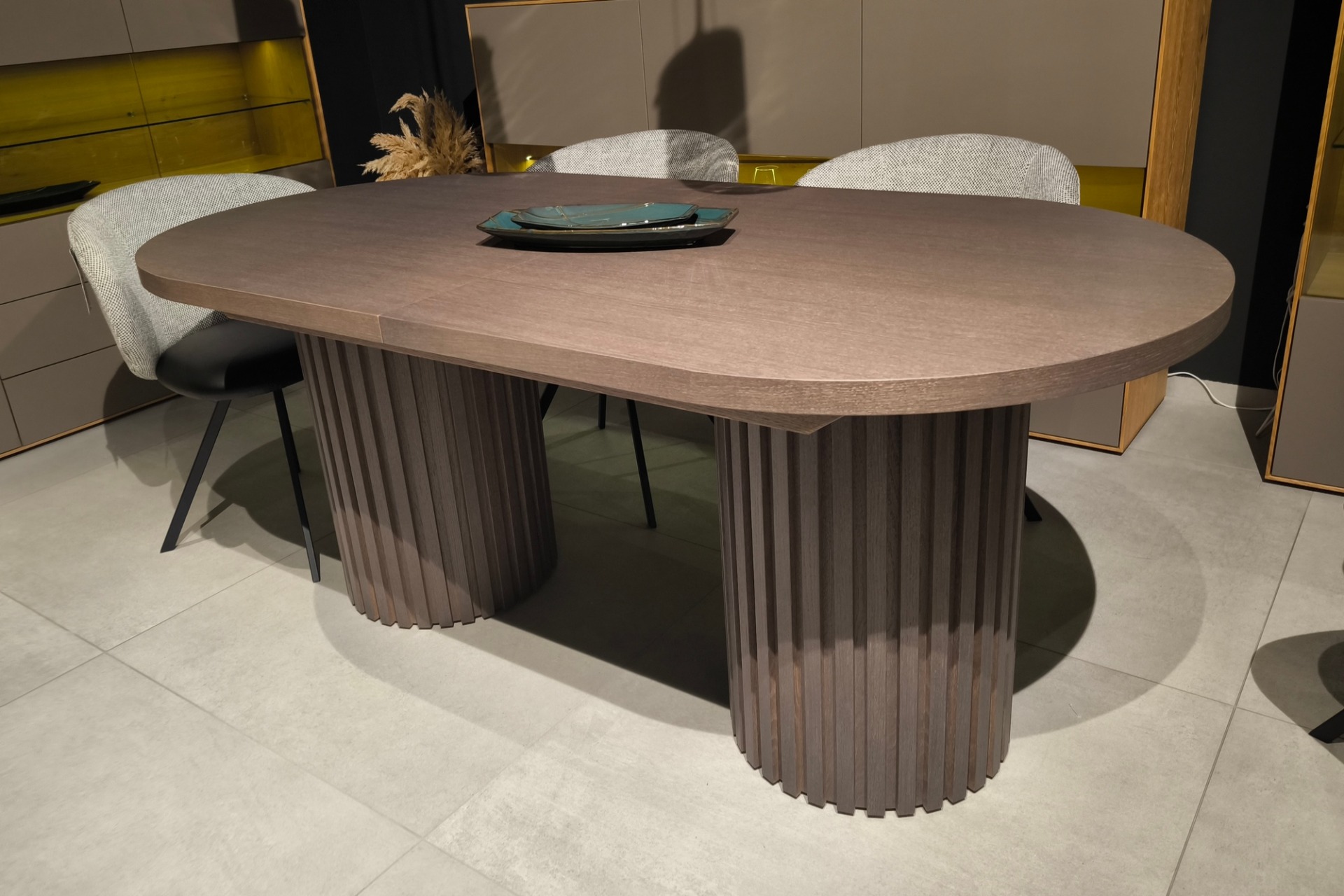 ST&Oacute;Ł LINEO L6 OWAL 180/90 + 2 x 40 cm -20%  6.530zł